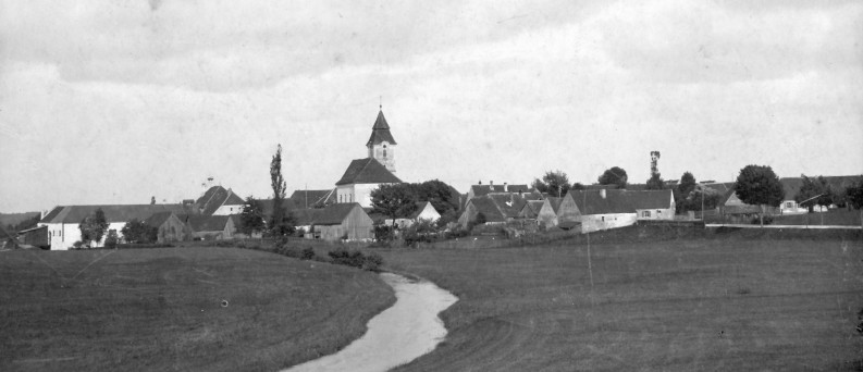schwarz-weiß-Bild Kirche Schnaittenbach